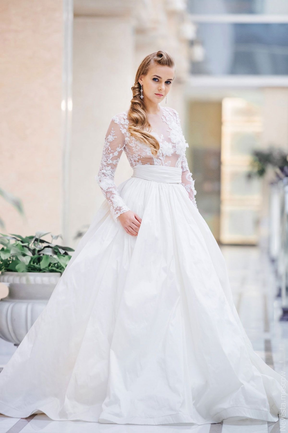 Поиск идеального свадебного платья в салоне Wedding rooms фото 25
