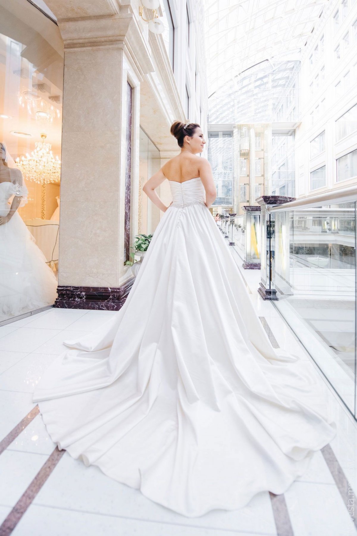 Поиск идеального свадебного платья в салоне Wedding rooms фото 21